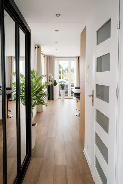 Hal en doorgang in de Buitenkamer Kiefern modulaire woning